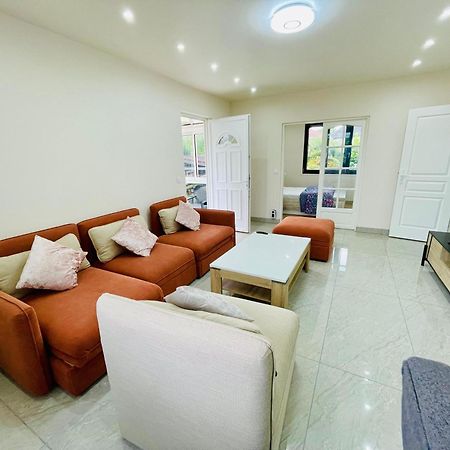 Stylish, Calm And Green Home Stay Saint-Fargeau-Ponthierry Buitenkant foto