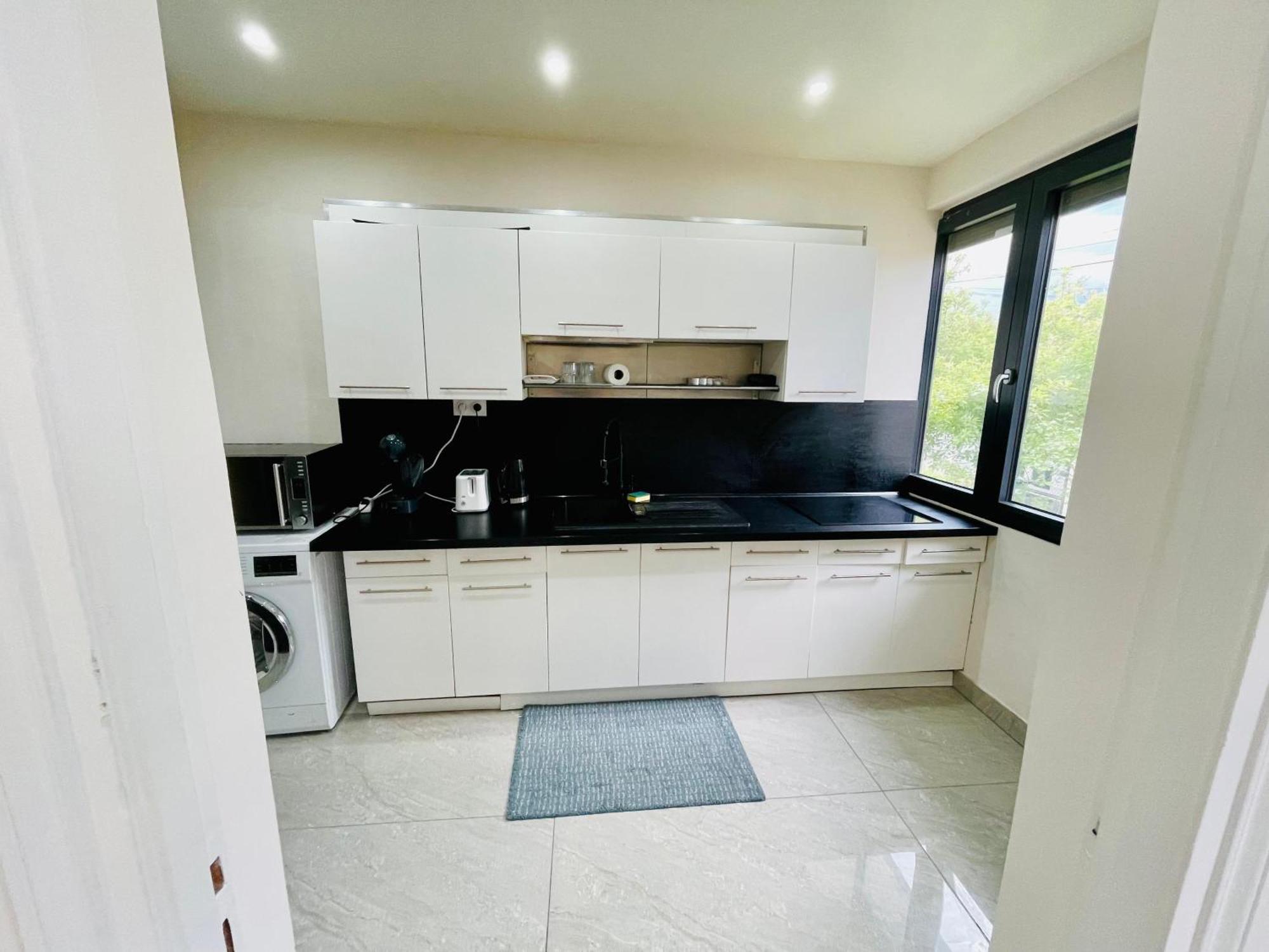 Stylish, Calm And Green Home Stay Saint-Fargeau-Ponthierry Buitenkant foto