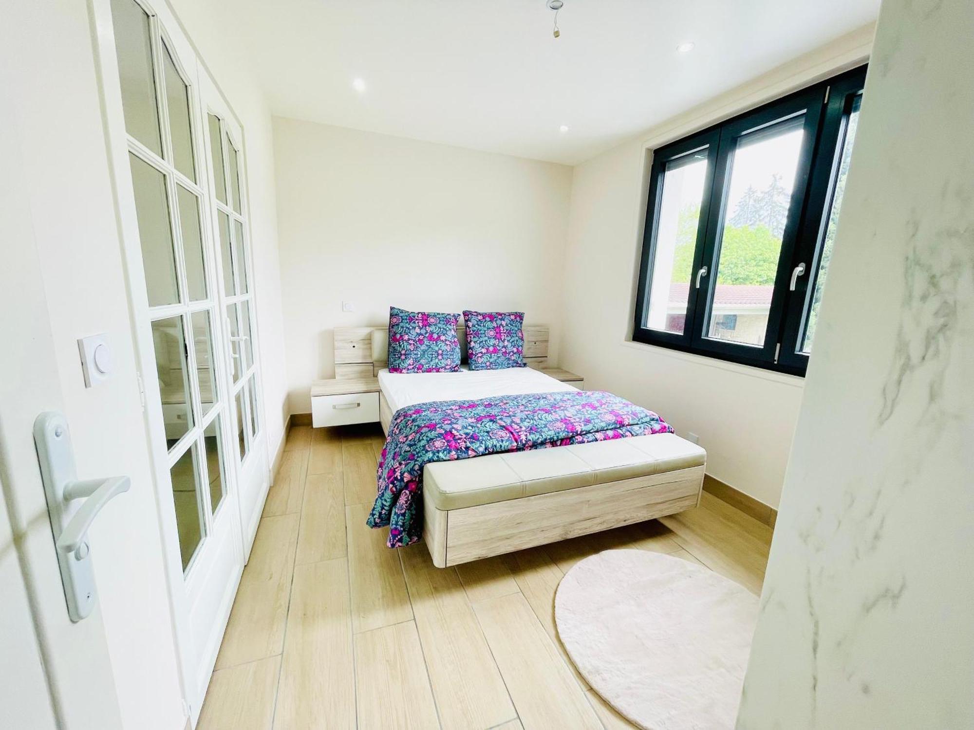 Stylish, Calm And Green Home Stay Saint-Fargeau-Ponthierry Buitenkant foto