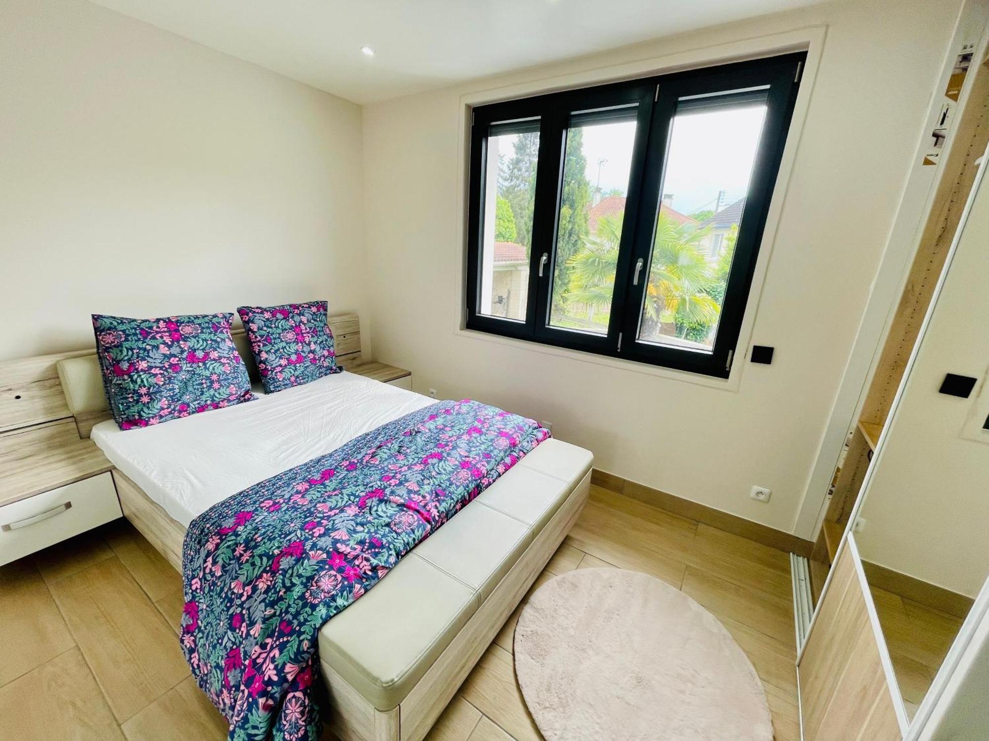 Stylish, Calm And Green Home Stay Saint-Fargeau-Ponthierry Buitenkant foto